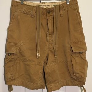NWT Abercrombie & Fitch Distressed Cargo Shorts
